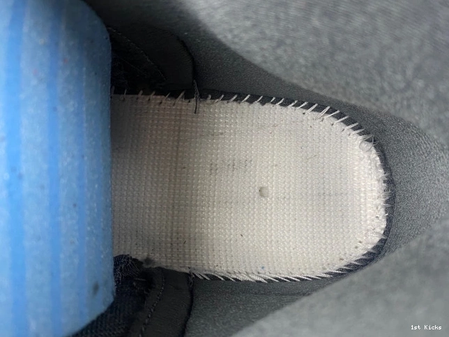 1st Kicks mens RETRO 130690-005 